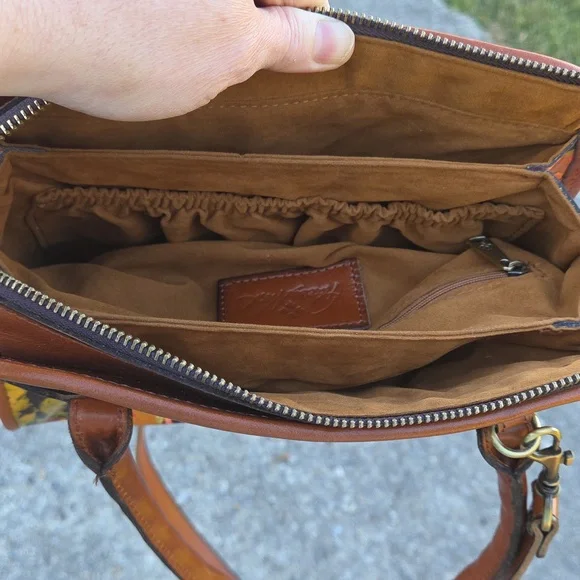 Patricia Nash Paris Summer Roses Leather Crossbody Satchel $199 Retail. NWT - Picture 10 of 17